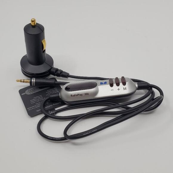 MONSTER RadioPlay 300 Car Stereo FM Transmitter. - Picture 9 of 12